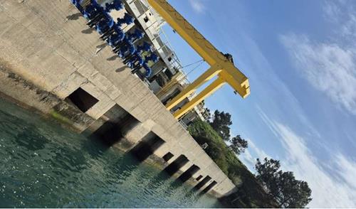 Tengervíz az adatközponthoz