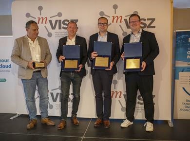 Kiemelkedő teljesítményű IT-vezetőket díjazott idén is az MVISZ