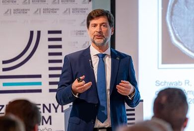 Peták István AI-alapú innovációja forradalmasítja a személyre szabott rákkezeléseket