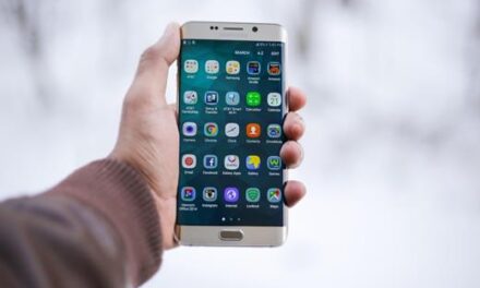 Hogyan tartsunk rendet a mobilunkban, hogy elkerüljük a digitális káoszt?