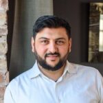 A banki és a távközlési szektorból az elektronikai kiskereskedelembe