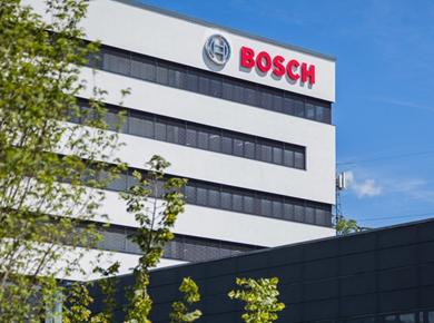 Vezércserék a Bosch csoport élén – távozik a csúcsmenedzser Szászi István